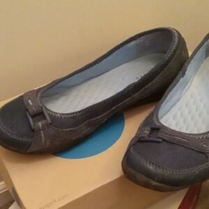 Clarks 7.5 partial Leather womens Shoe
